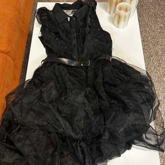 Wednesday Costume size sm/med - Picture 2 of 2